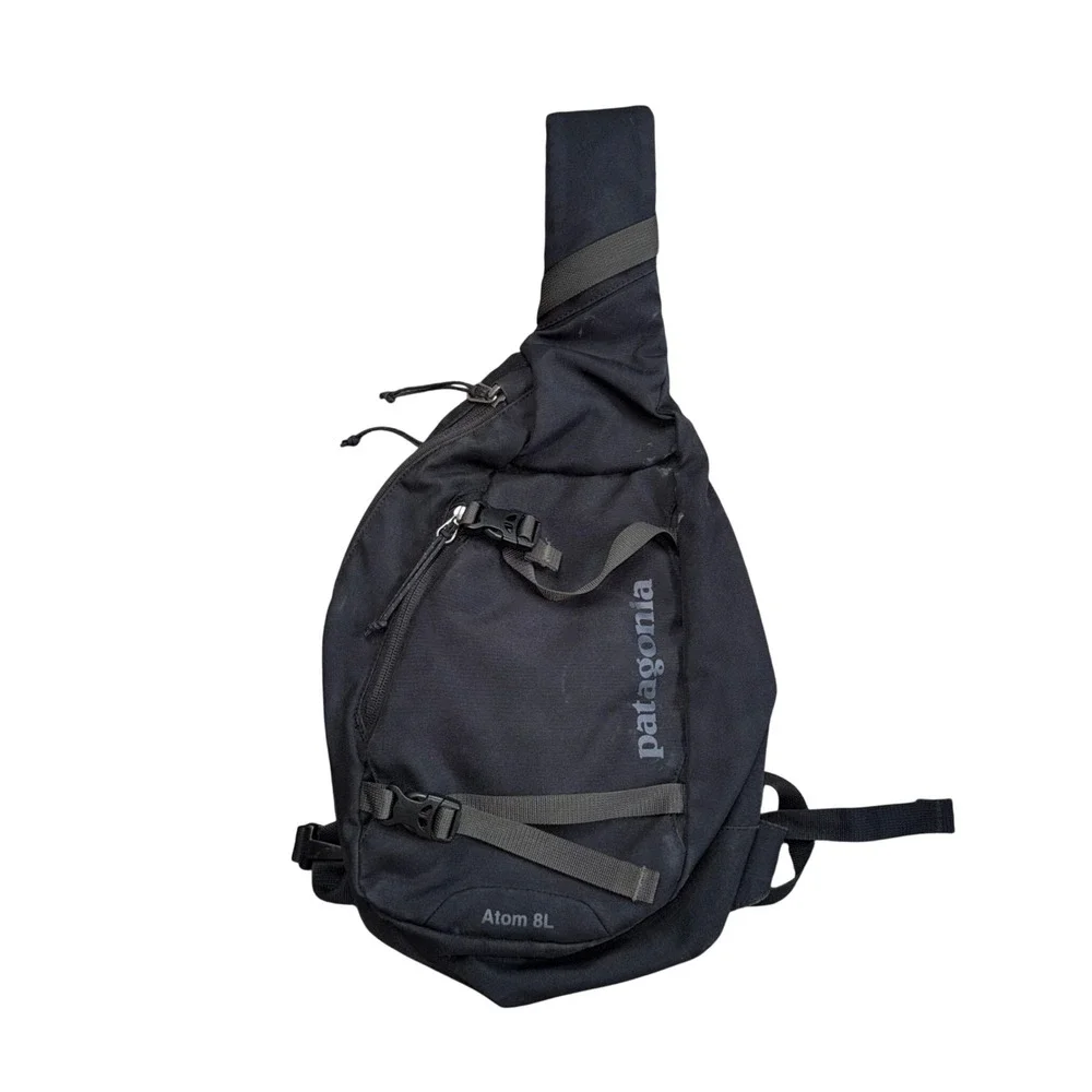 Patagonia Atom 8L Sling Bag Unisex OS Black Good Crossbody Backpack 48261
